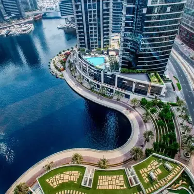 Peaceful Waterfront Marina View