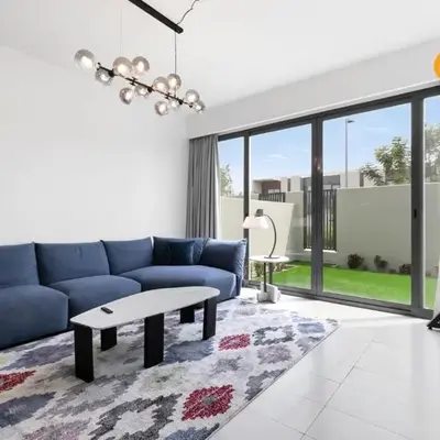 Keysplease 4BR Villa walking to pool