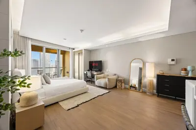 Gallery image of Snug Studio in Dubai Mall Steps From Burj Khalifa in Dubai