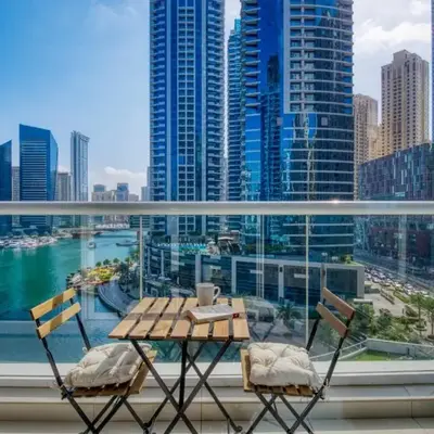 ShoresInn - Beautiful residence with Marina Views