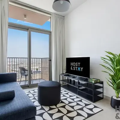 Serene 1BR Getaway In Collective