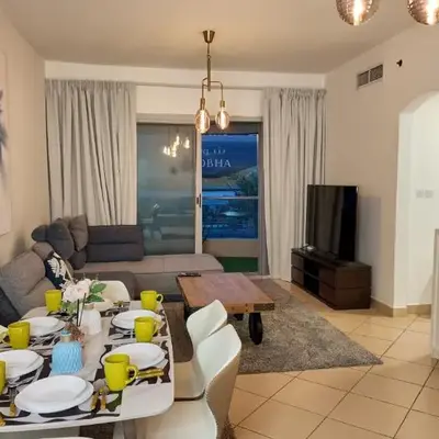 Spacious 2 Bed Apt Marina-Near Metro
