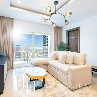 LUX The Bonnington JLT Suite 2