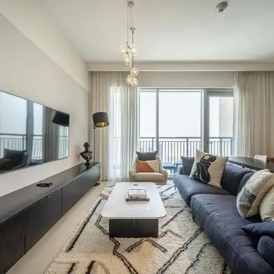 LUXE | Luxury 2BR | Creek View | Modern & Cozy