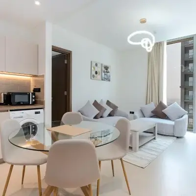 Ahlan HH - Luxury 2BR in Sobha Creek Vistas