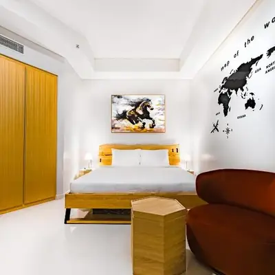 High rise studio near Dubai Mall