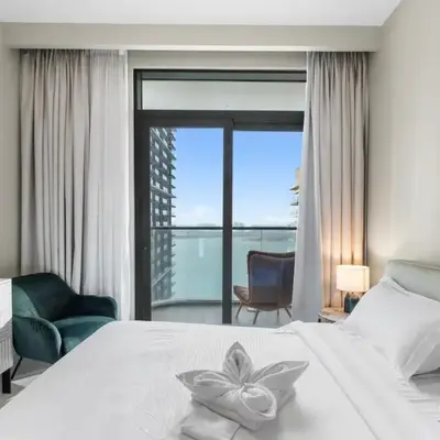 Seaside Lux Retreat 2-BR Private Beach