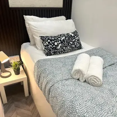 Cove Partition Room in Tecom Near Internet City Metro