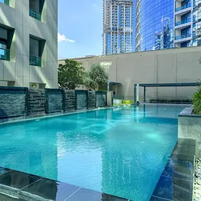 3BR Apartment in Business Bay with Pool & Canal Walk