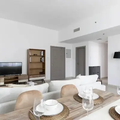 Handsome 1BR in Armada Tower 3