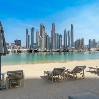 Cozy One Bedroom on the Beach in Dubai Harbour - Prestige Retreats