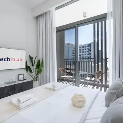 TOP Location and Work and Chill near Miracle Garden