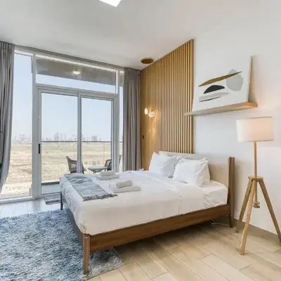 Stylish Studio with Pool