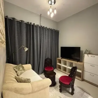 Layali - Chic 1BR with Balcony in Business Bay