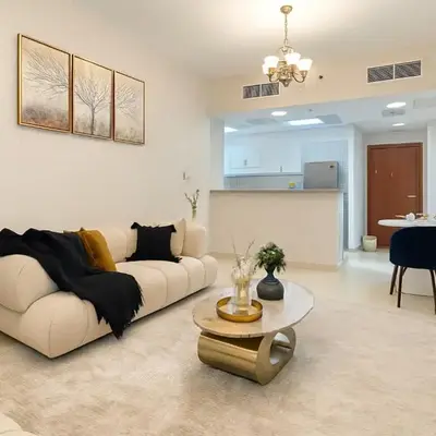 Elegant 1BR Apartment in Dubai LuxuryStay