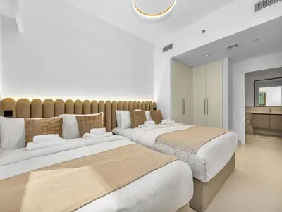 Gallery image of Luxury Downtown Dubai Apartment - 5 Mins Walk to Burj, Opera, Dubai Mall, Sleep 1-10 in Dubai