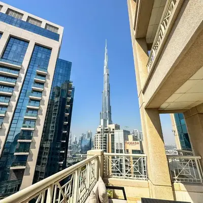 Vserve - 1 BR Spacious Majestic Burj Khalifa view