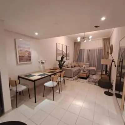 Spacious 1BR unit with Lake View