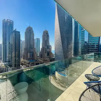 Livbnb - 2BR Apartment with Breathtaking Marina View