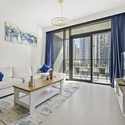 Luxury 1BR apartment at Creek Edge Tower 2