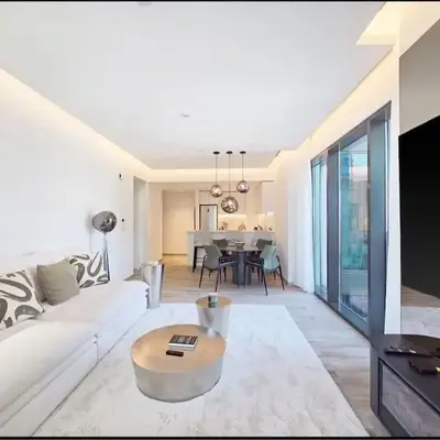 FIRST CLASS 1BR Charming City