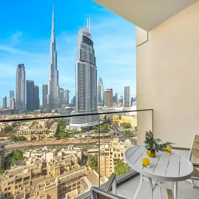 Burj Khalifa Views Luxurious Apartments in Burj Royale opposite Dubai Mall