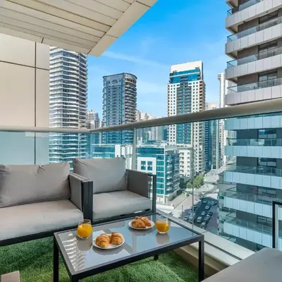 Spacious Home Near Metro & Beach in Dubai Marina