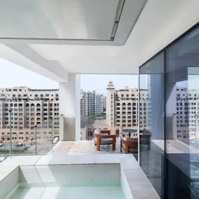 Luxury 3BDR Apartment