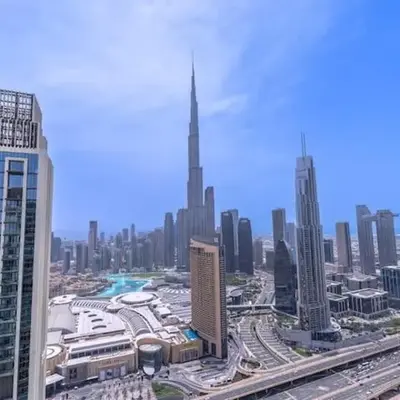 Vogue Downtown Views II with Direct Access to Dubai Mall Via a Climate Controlled Bridge