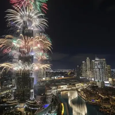 Iconic Views - Exclusive Burj Khalifa & Fountain Views from Every Angle