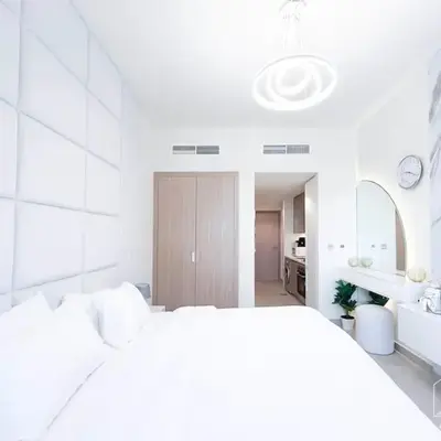 Luxury Living in Azizi Riviera & Cozy Balcony