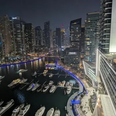 Stunning 2BR Apartment with Full Marina View