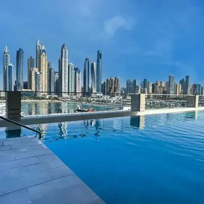 Chic 1 Bedroom on Private Beach in Dubai Harbour