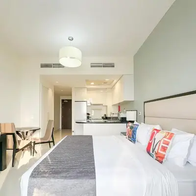 Bespoke Holiday Homes - High floor studio in Tower 108 JVC