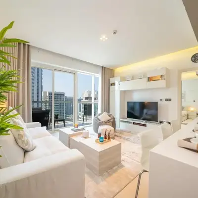 Blue Breeze - Modern Apt with Partial Marina Views & Balcony