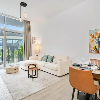 Ahlan HH - Beautiful 1BR Home with Pool View - Belgravia III