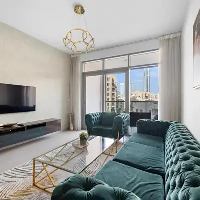 2BR plus Maid Bellevue Tower 1