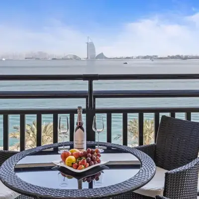 Burj View Luxury 1BR - Full Sea View Private Beach - Anantara Palm