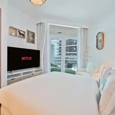 Sophisticated Studio Escape Luxury Design
