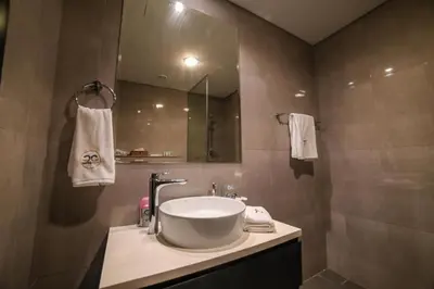 Gallery image of Chic apartment near down town in business bay in Dubai