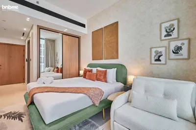 Gallery image of bnbmehomes - Binghatti Lavender in Dubai