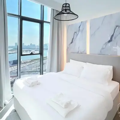 Luxury One Bedroom with Balcony & partial Burj Khalifa View