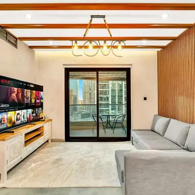 Luxury 2BR Apartment with Full Marina Views