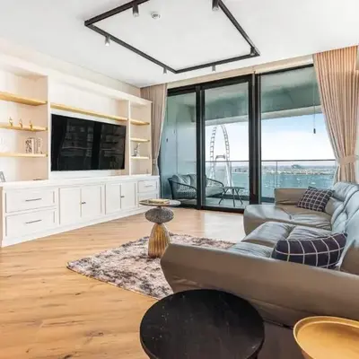 2BR Jumeirah Gate 1