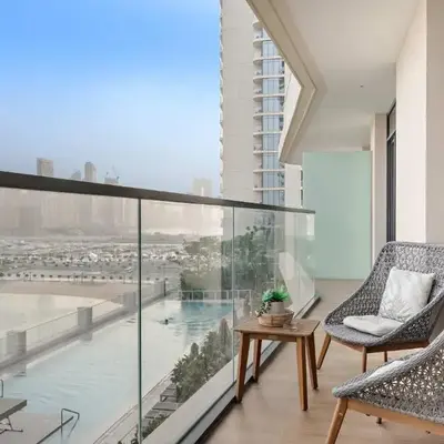 Silkhaus Seaside 2BDR in Marina Vista Beachfront