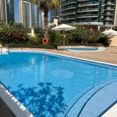One bed apartment at a great location in Dubai Marina