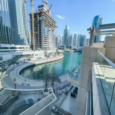 Blakely 2BR Lakeview Retreat - Open Balcony and Marina Views