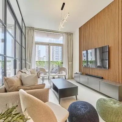 Elegant 2BR Living Steps from Dubai Hills Park