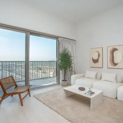 Modern 1-Bedroom Retreat in MBR City
