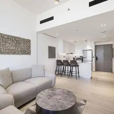 Daniels Stylish 1BR Apartment with Al khail View